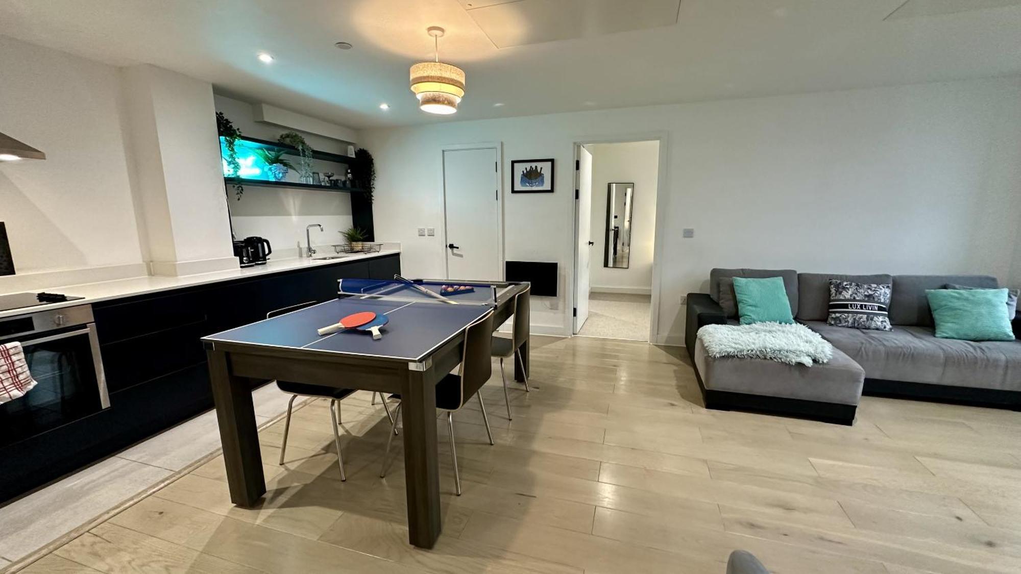 Lux Livin' Apartments - Luxury 2 Bed Apartment With Sky Garden Манчестер Екстер'єр фото