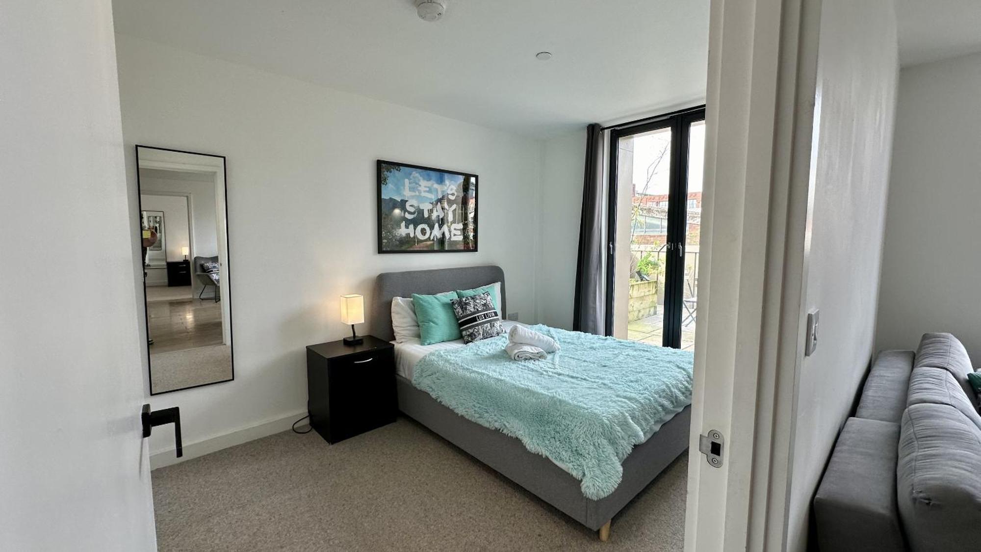 Lux Livin' Apartments - Luxury 2 Bed Apartment With Sky Garden Манчестер Екстер'єр фото