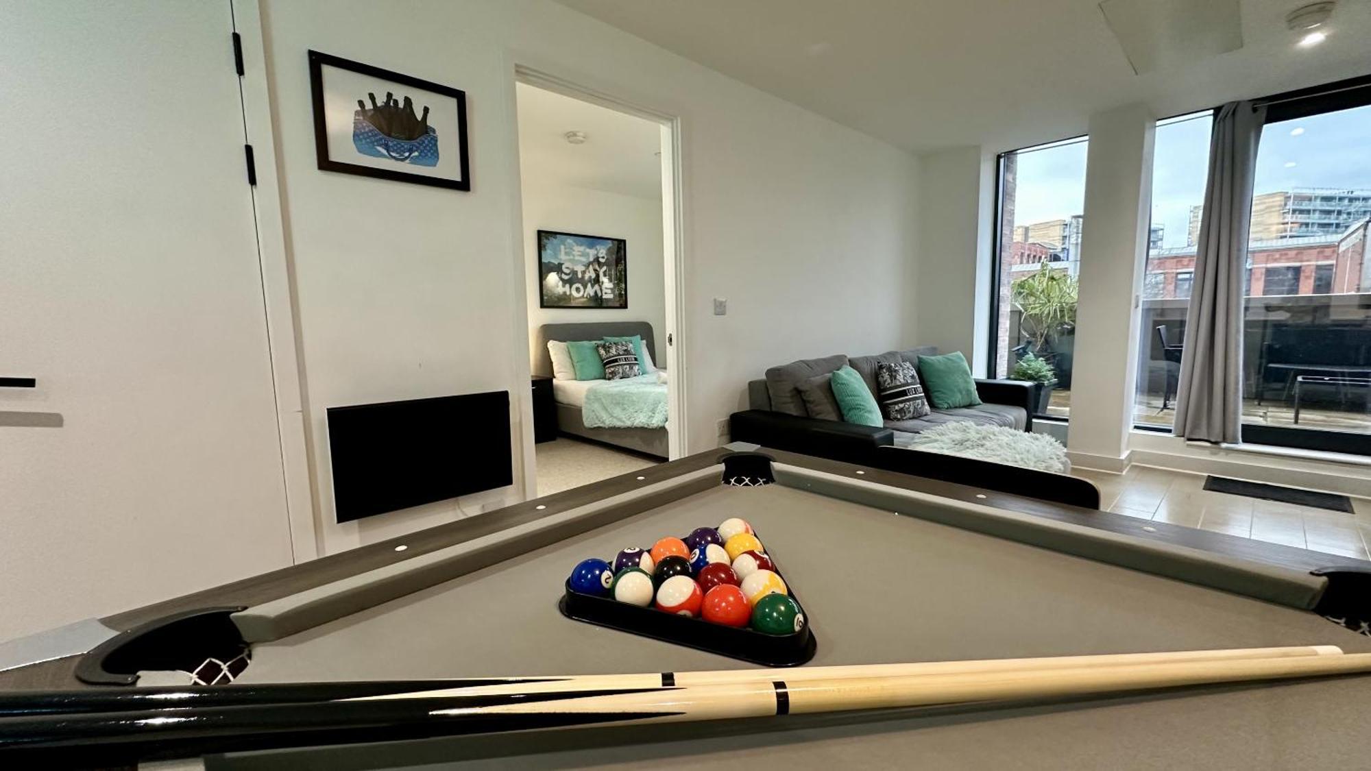Lux Livin' Apartments - Luxury 2 Bed Apartment With Sky Garden Манчестер Екстер'єр фото