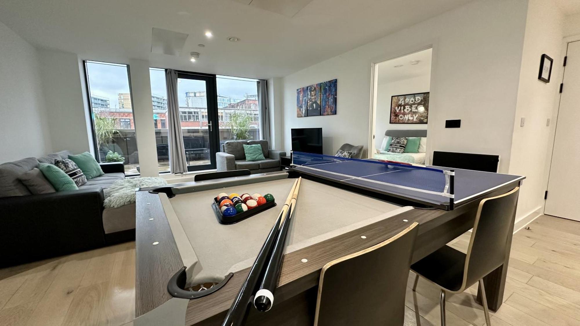 Lux Livin' Apartments - Luxury 2 Bed Apartment With Sky Garden Манчестер Екстер'єр фото