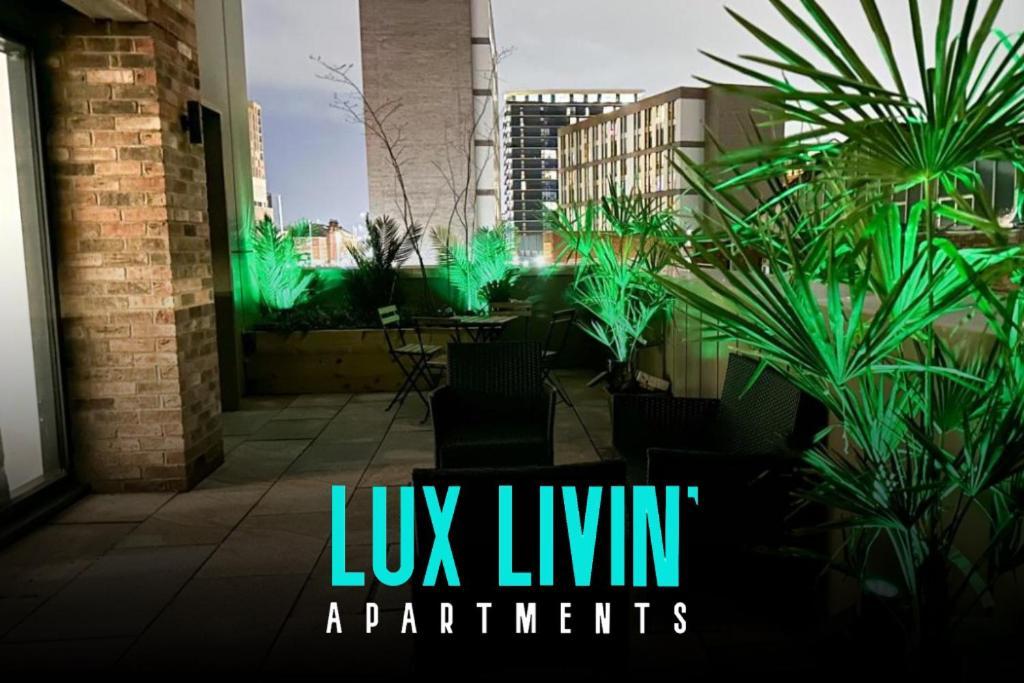 Lux Livin' Apartments - Luxury 2 Bed Apartment With Sky Garden Манчестер Екстер'єр фото